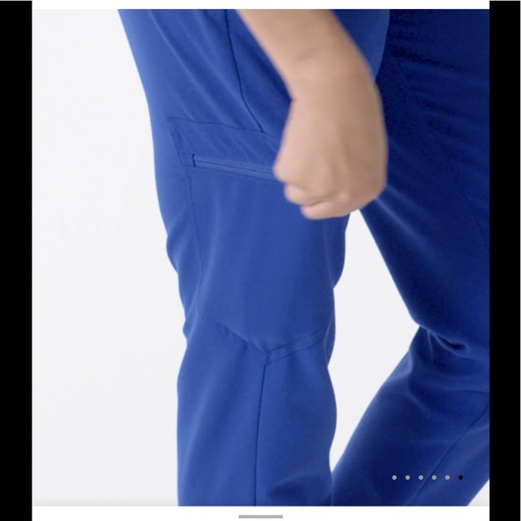 NWT FIGS Zamora Joggers Scrubs Pants Winning Blue Limited Edition - Picture 8 of 11